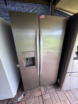 Whirlpool, stainless steel fridge refrigerator