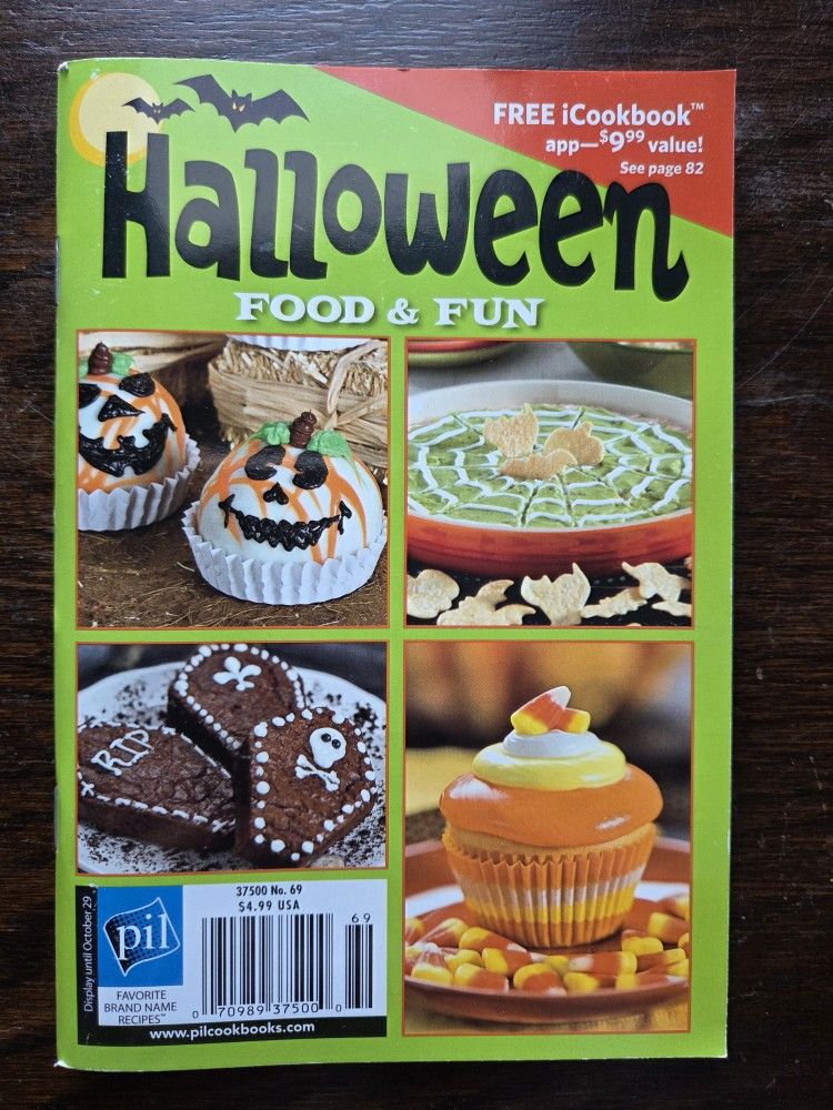 Halloween Food & Fun Cookbook Booklet - Favorite Brand Name Recipes
