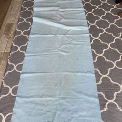 Gaiam Travel Yoga Mat