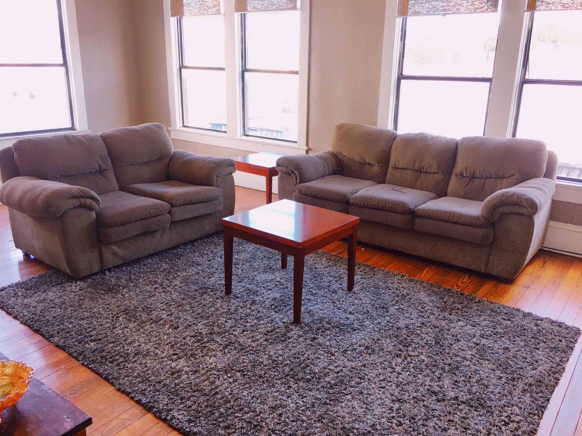 Living Room Furnature Set (matching Couches, Coffee Tables, Carpet, & TV Stand)