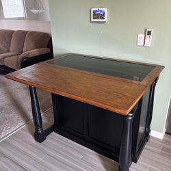 Kitchen Island With Black Granite Top