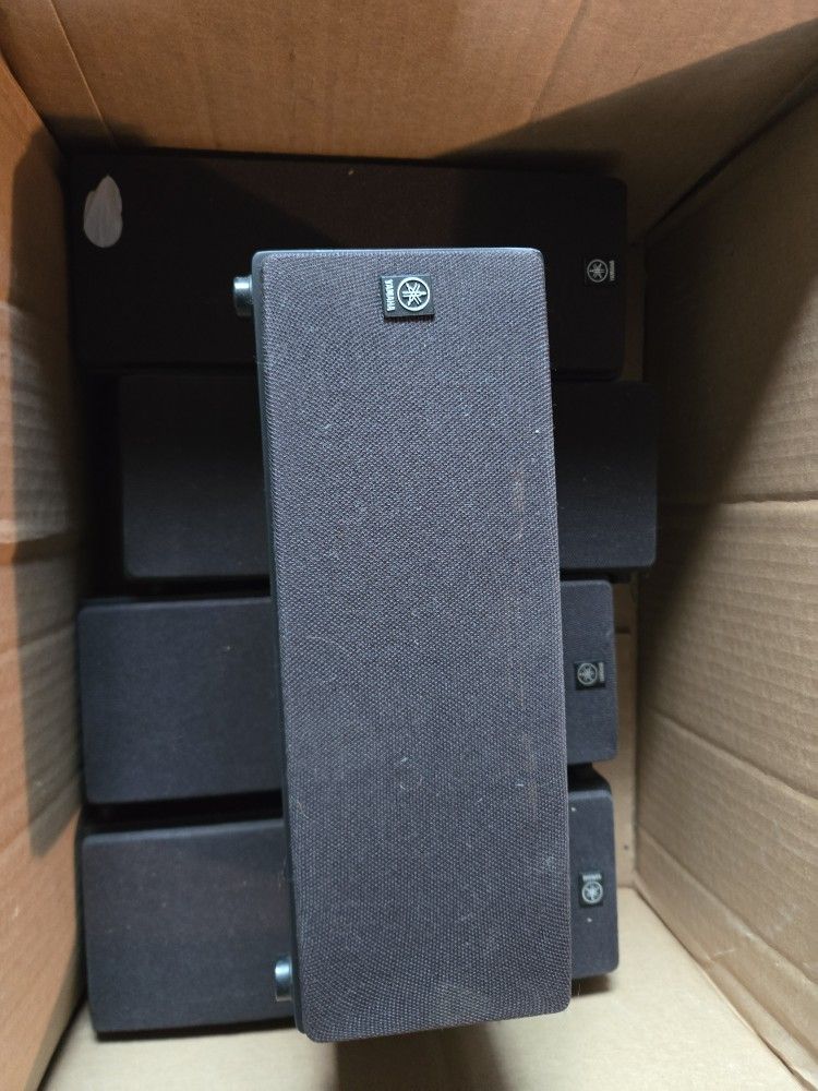 Yamaha Speaker System