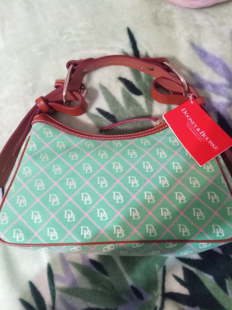 Dooney & Bourke Purse