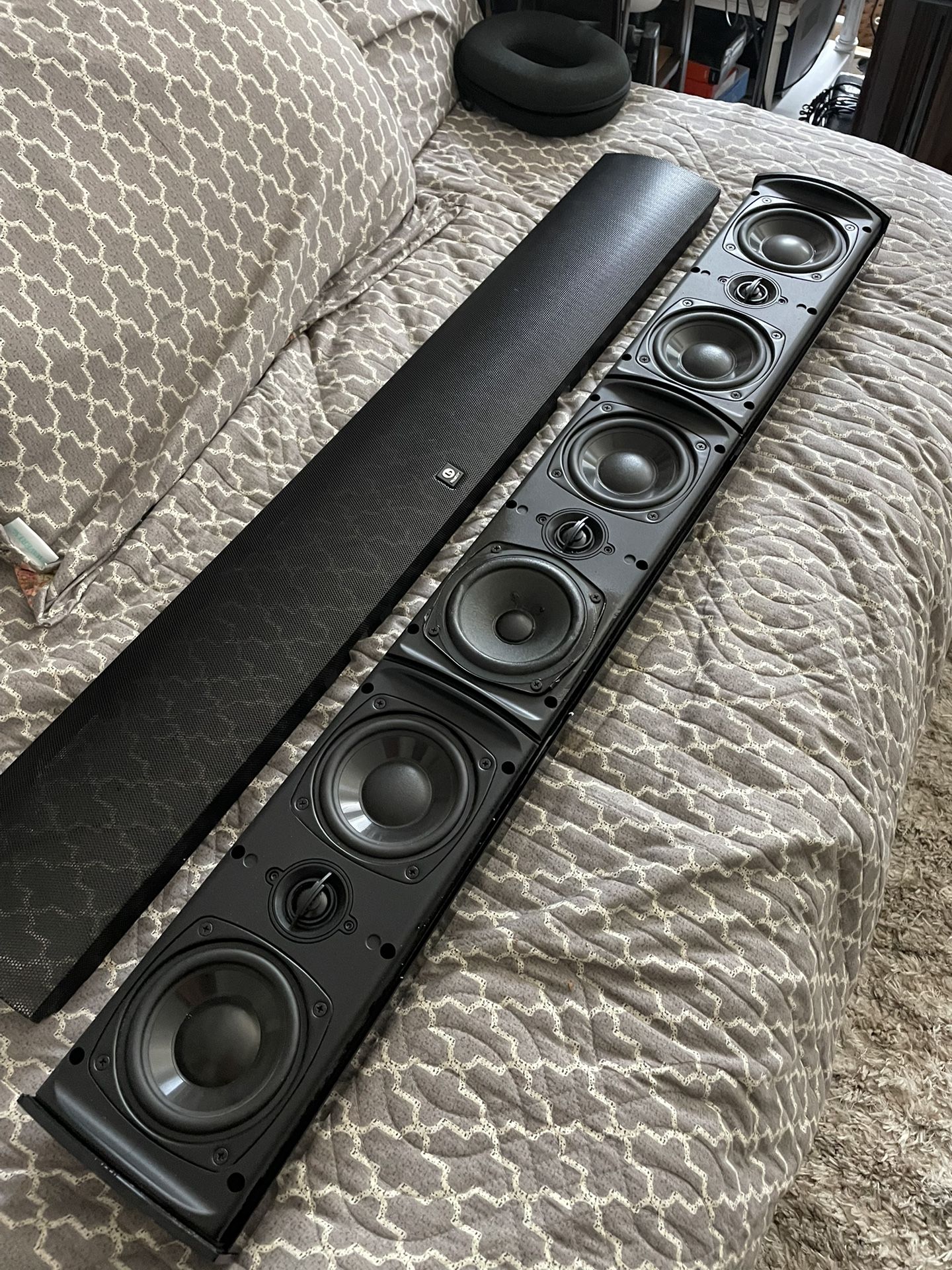 Boston Acoustics P400 is a 3-in-1 home theater speaker designed to serve as the left, center, and right channels in a surround sound system