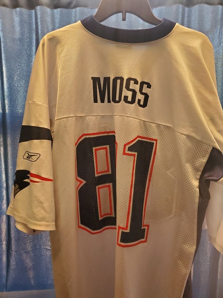 Randy Moss Jersey for Sale in Easton, MA - OfferUp