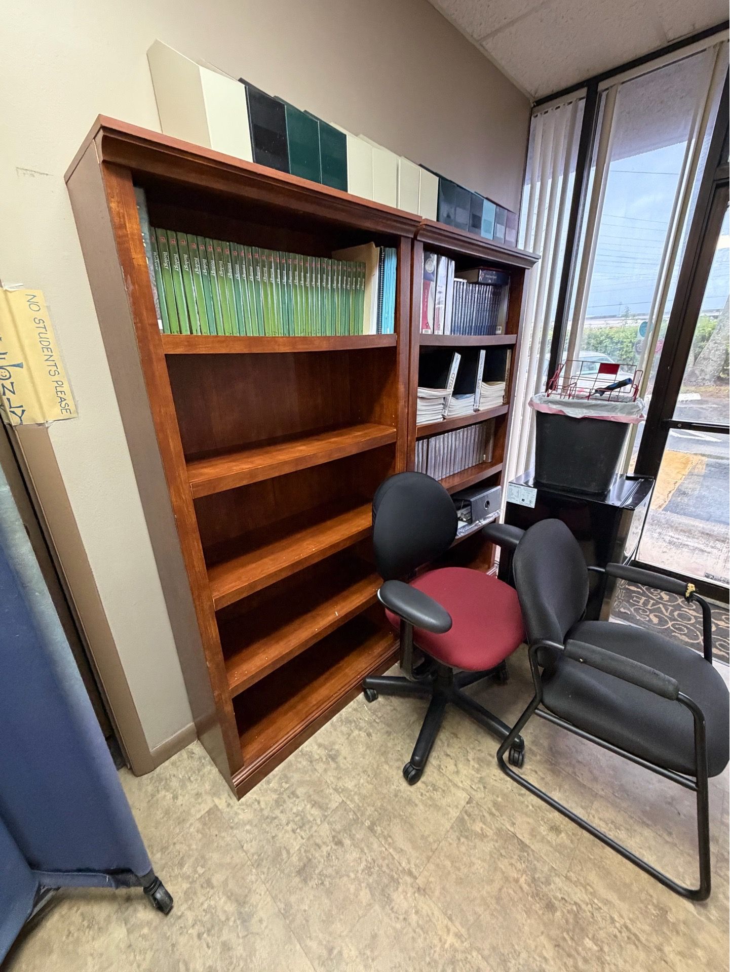 2 Book shelves