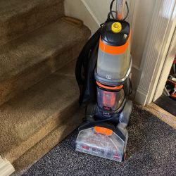 Pro Heat 2x Revolution By Bissel Carpet Cleaner 