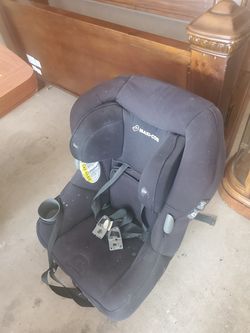 Baby car seat.