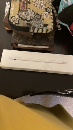 1st Generation Apple iPad pencil