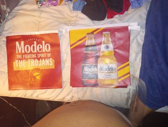 USC Trojans Modelo Pendant/Flag