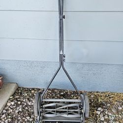 Manual Push Mower