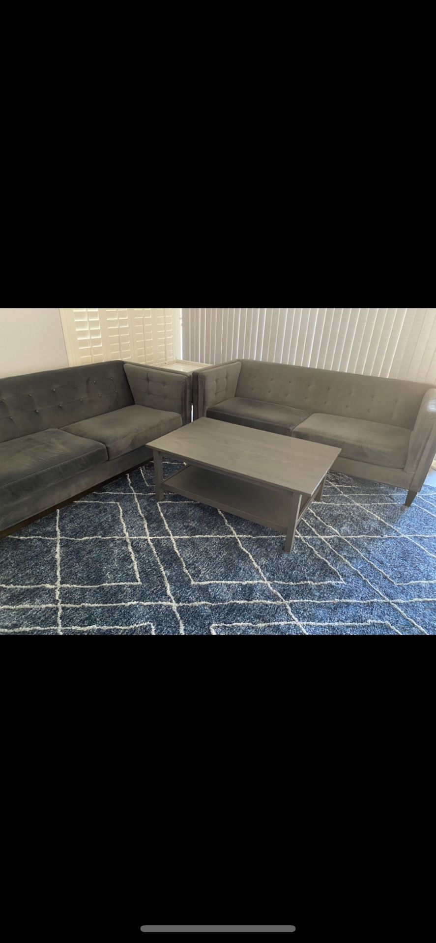 2 Sofas With Coffee Table 