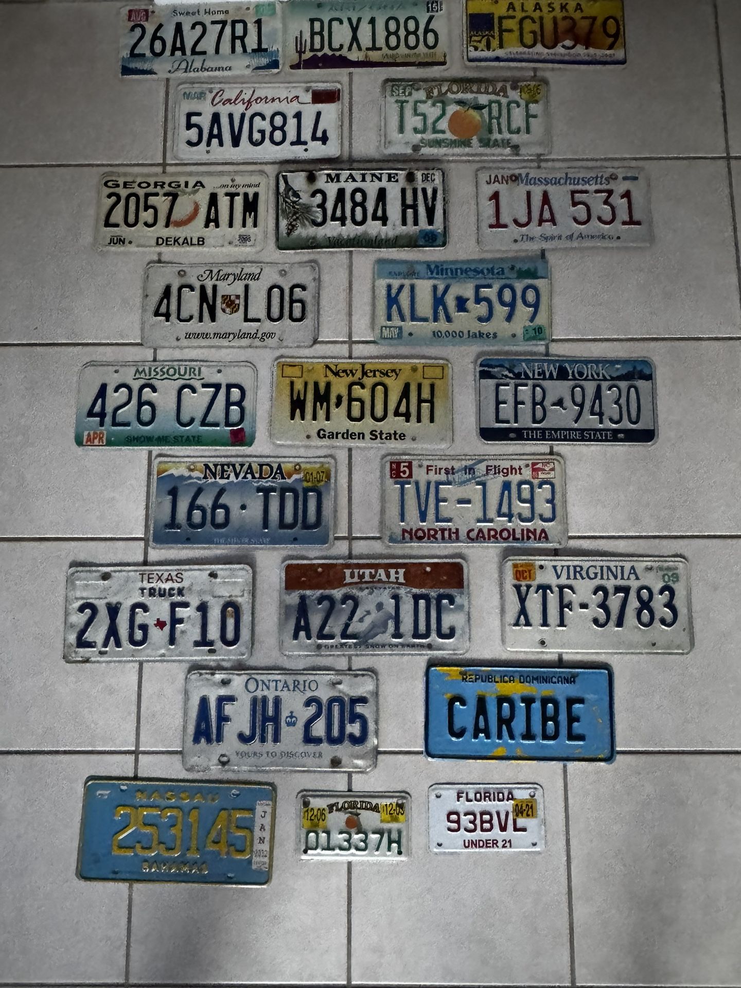 Attention collectors.. 22 in total . Different states.