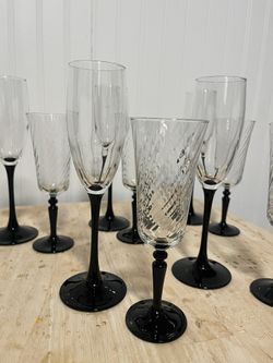 Set of 10 Vintage Luminarc Black Stemmed Swirl Champagne Flute Glasses