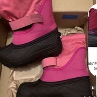 Snow boots Columbia girl