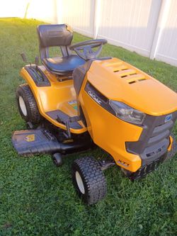 2017 Cub Cadet LT42