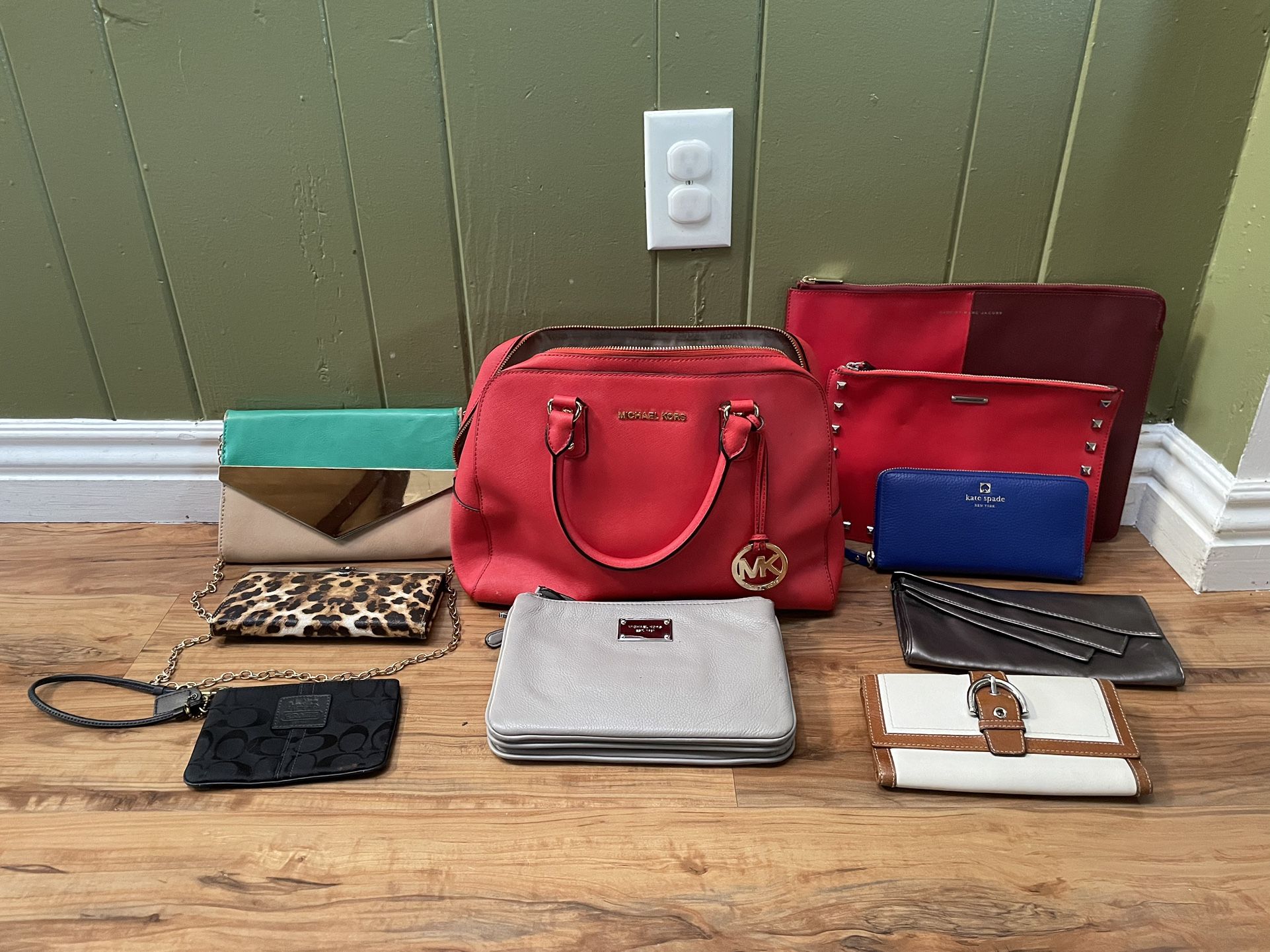 High-End Purse Bundle - 10 Purses - EXCELLENT CONDITION