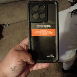 Straight Talk Motorola Moto G 2025 5g 64 Gb Cell Phone Case Brand New Didn't Fit My Phone SMH For Sale Was 20 Dollars I'm Trying To Just Get 10 For It