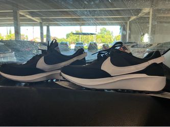 Women’s 1972 Nike Black shoes