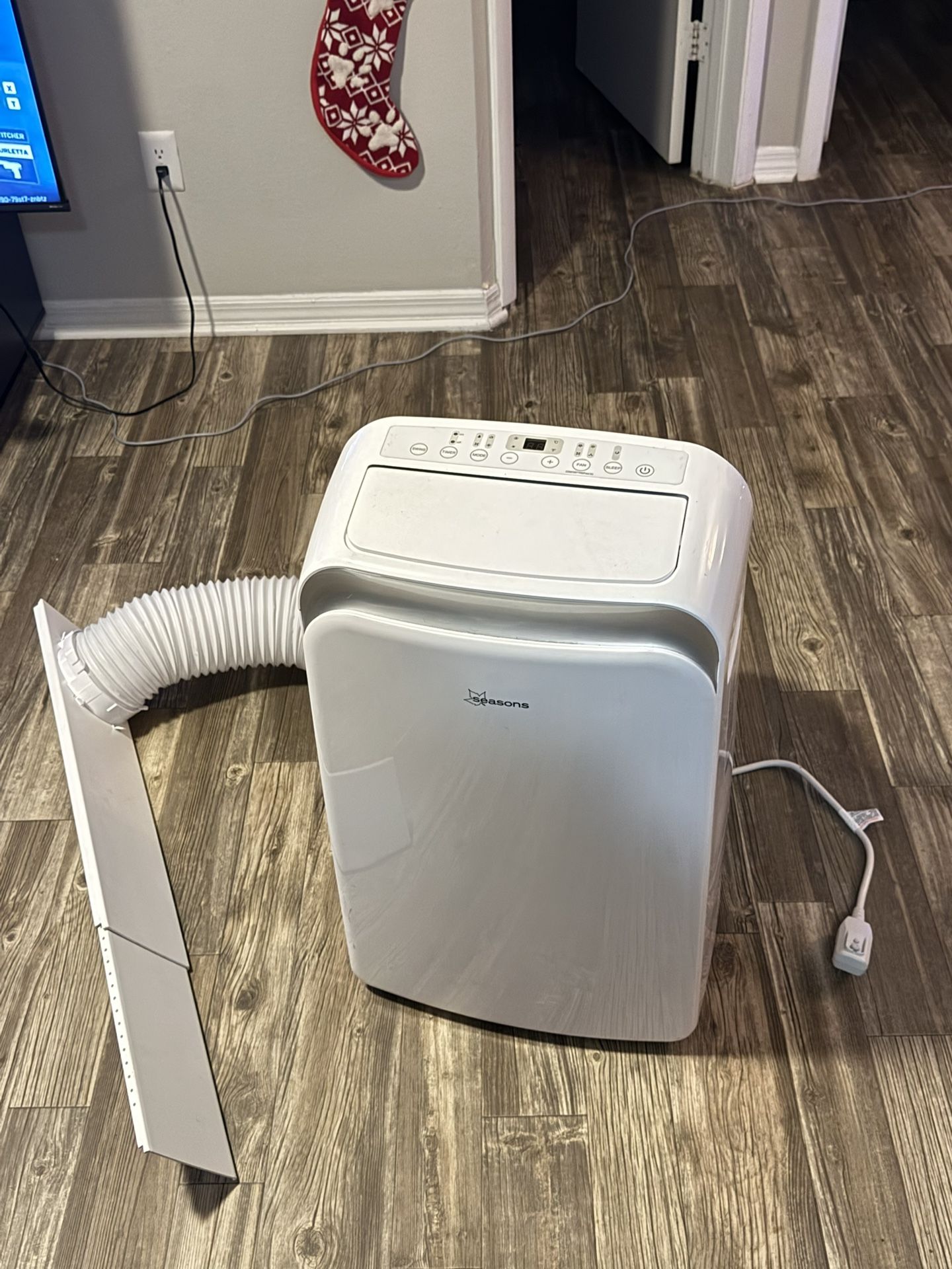 Seasons High End Ac Unit Portable. 