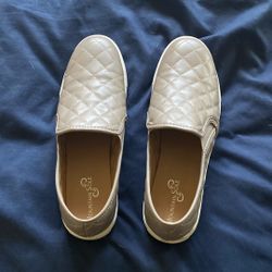 Woman’s Mountain Sole Beige/Tan Shoes