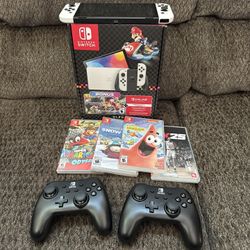 Nintendo Switch Oled Bundle ! 