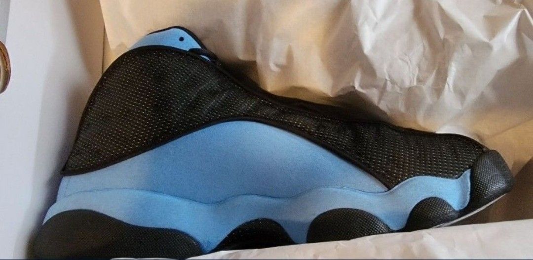 Jordan 13 "Black University Blue" Size 9.5 DS
