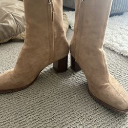 Woman’s Boots