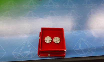 Earrings - Yellow Gold 10k (.417) 4.2 grams