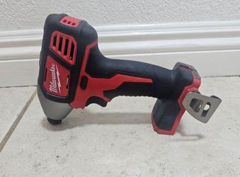 M18 impact driver