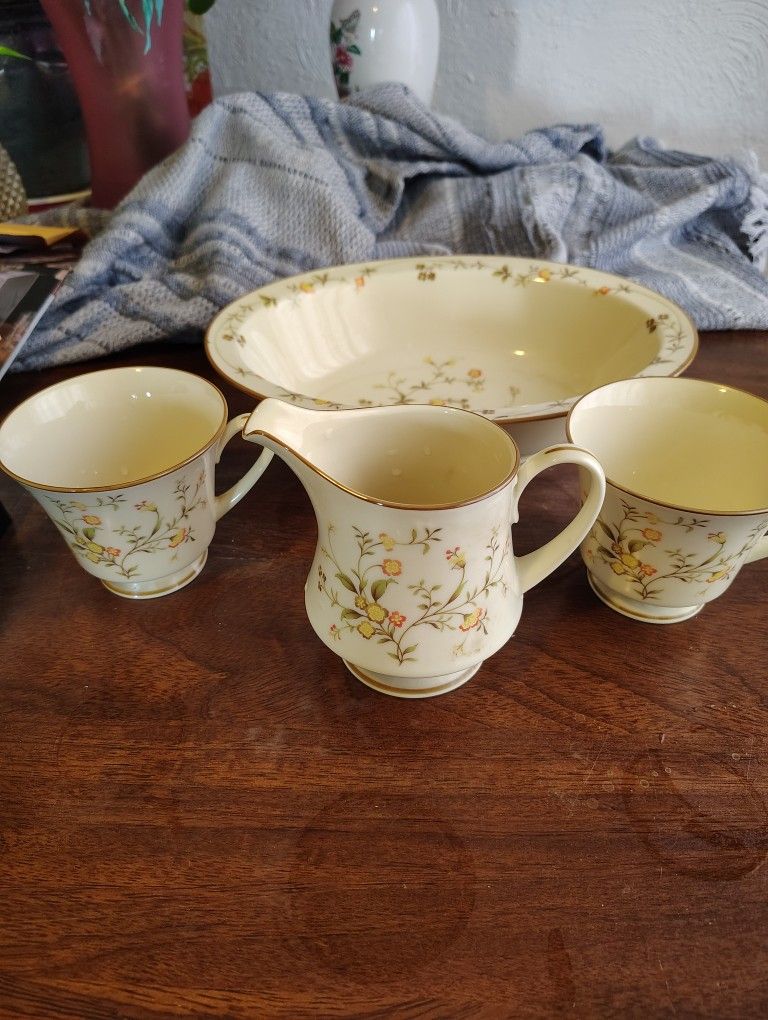 Antique Noritake China. 4 Piece's