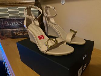 COACH Wedges/Shoes Size 5.5