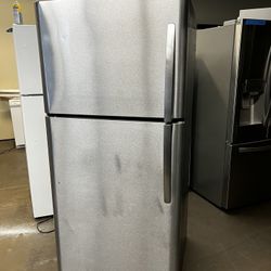 Frigidaire Stainless Steel 18 Cu Ft Top Freezer Refrigerator Apartment Size 