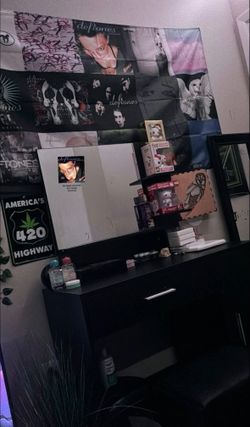 Vanity With Mirror