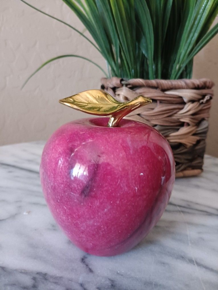 $12 Apple Paperweight Red Pink Alabaster Marble, Brass Stem and Leaf 3 1/2"