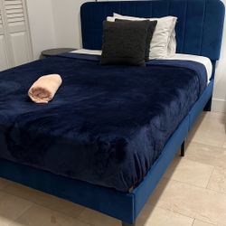 Queen Bed + Mattress 