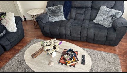 Reclining Living Room Set (Pickup Only)