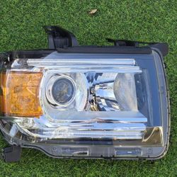 GMC CANYON HEADLAMP 2015 2016 2017 2018 2019 2020 2021 2022 RIGHT SIDE (PASSENGER) OEM 