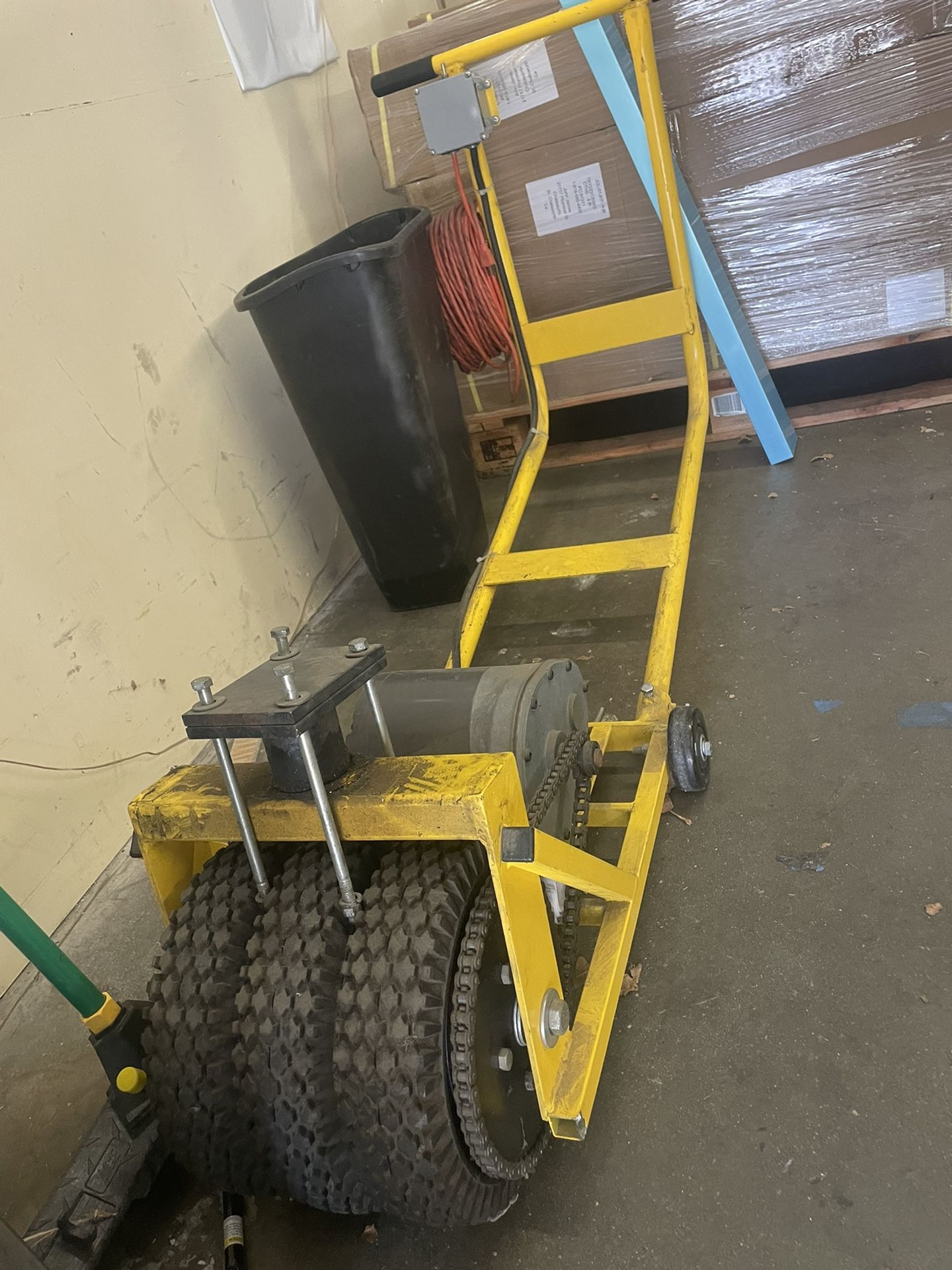Electric Powered Trailer Boat Dolly for Sale in Los Angeles, CA OfferUp