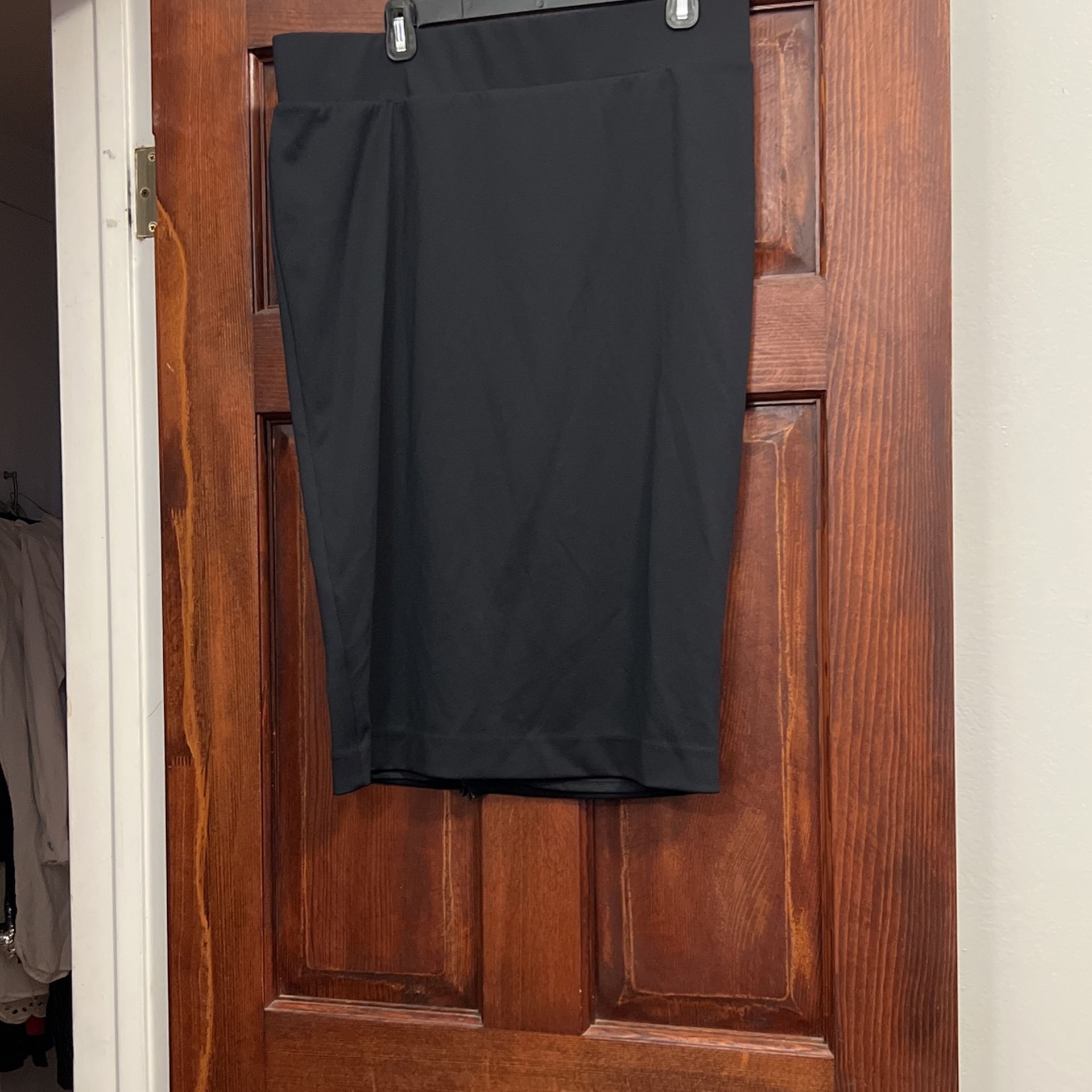 Alfani Black Pencil Skirt Size 16W$10