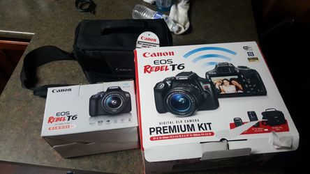 Canon rebel T6; mint condition