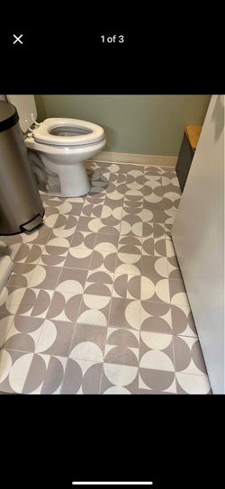 Peel & Stick Vinyl Floor Tiles