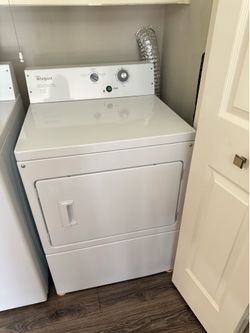 Whirlpool Commercial Washer and Dryer. LIKE NEW!