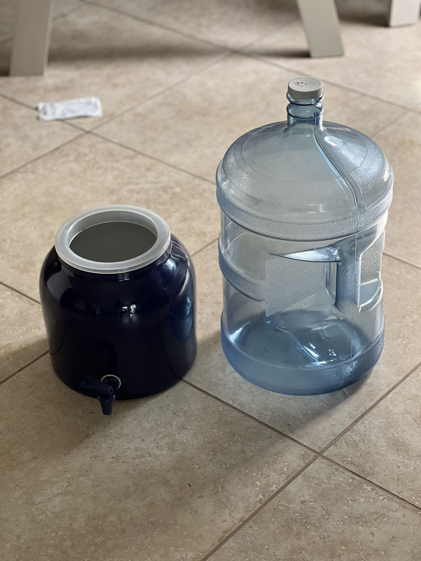 Porcelain Ceramic Water Dispenser with 5 gallon jug
