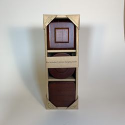 Picture hanging knobs