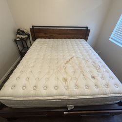I Series King Size Mattress with Bed Frame