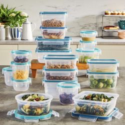 Rubbermaid Brilliance Food Storage Container Set