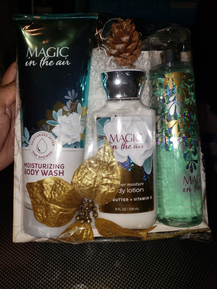 3pc Magic in the Air Bath and Body Work Gift Set