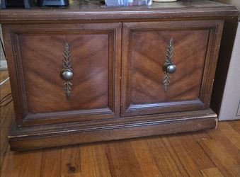 2  Vintage side tables ....$ 60 for both.