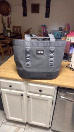 Yeti Camino 35